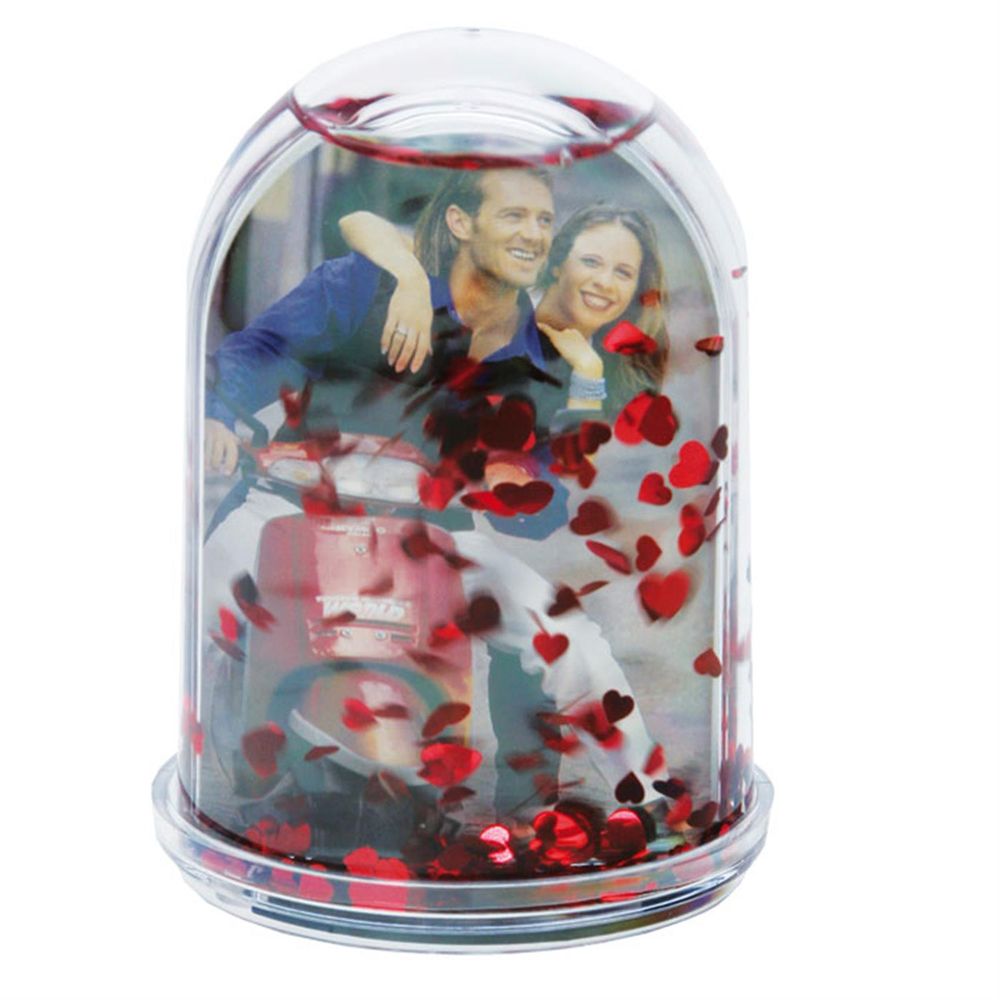 Dorr Red Heart Snow Globe