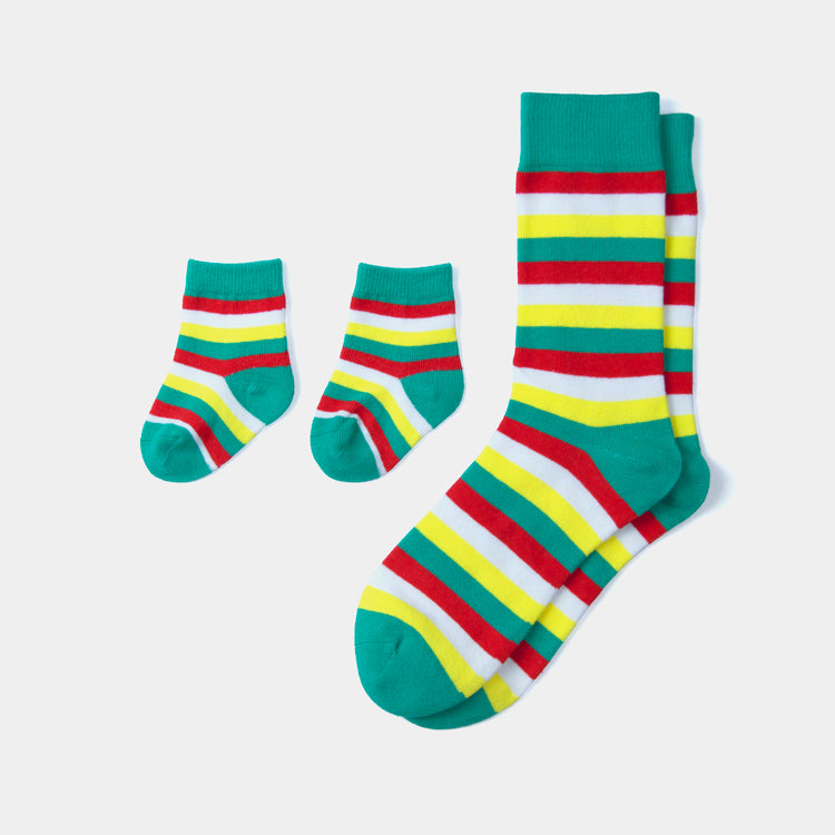 You're Going To Be An Aunt with 2 Pairs of Socks - By John and Louise Kane