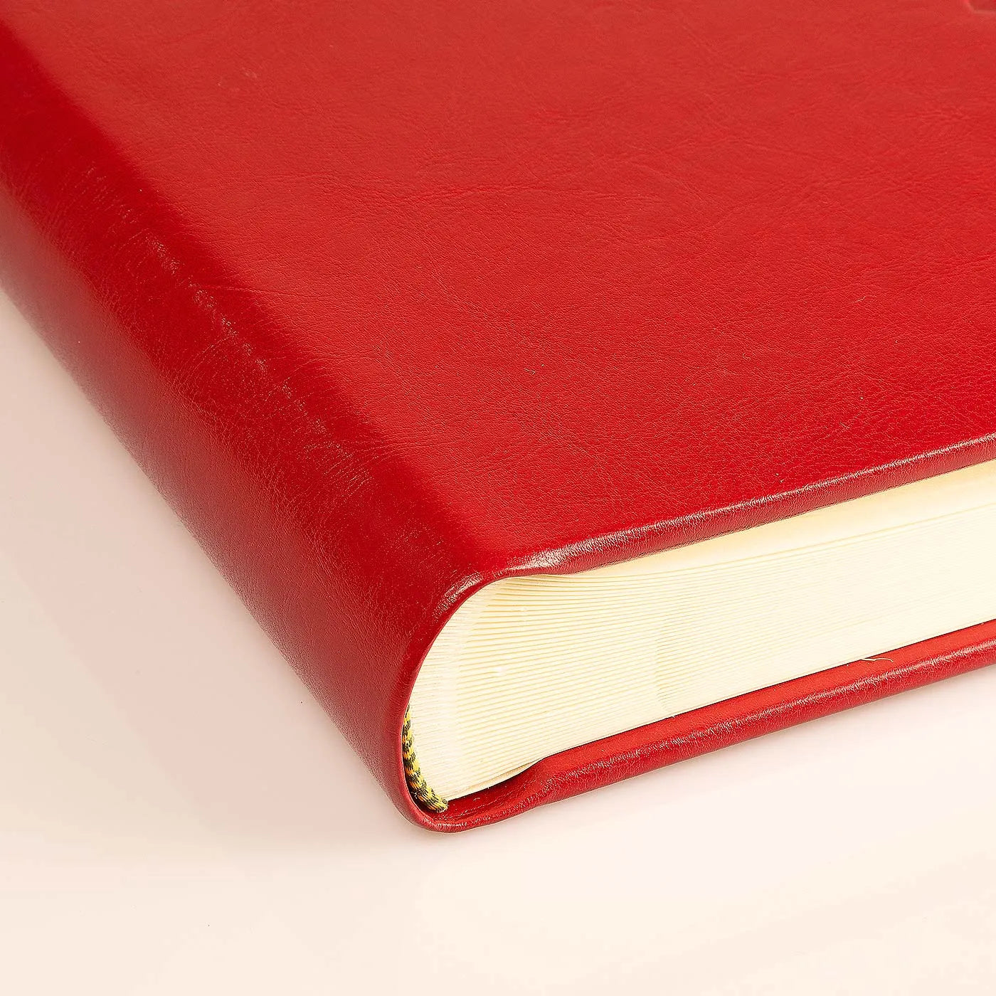 ZEP Graduation Red Traditional 30x30 Photo Album - 30 Pages
