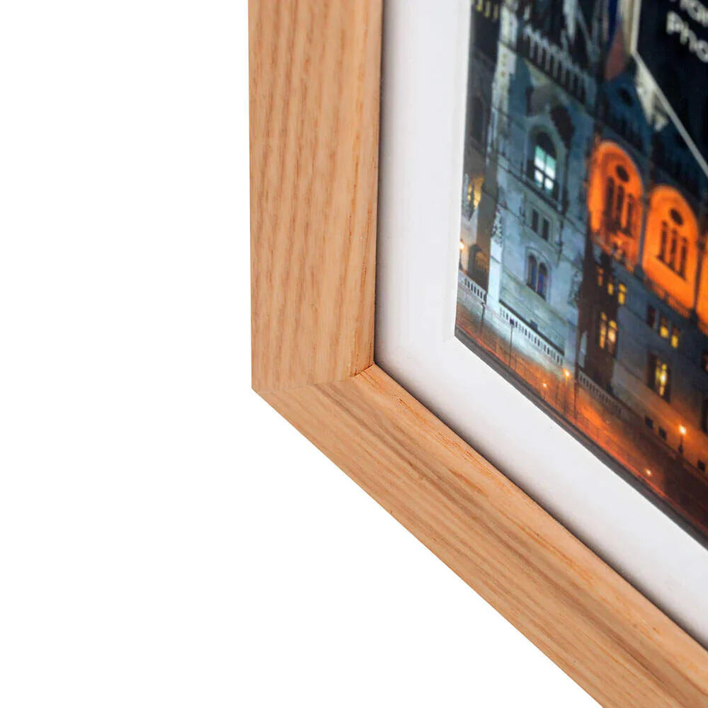 Kenro Senator A4 Frame with 9x6 Insert - Oak