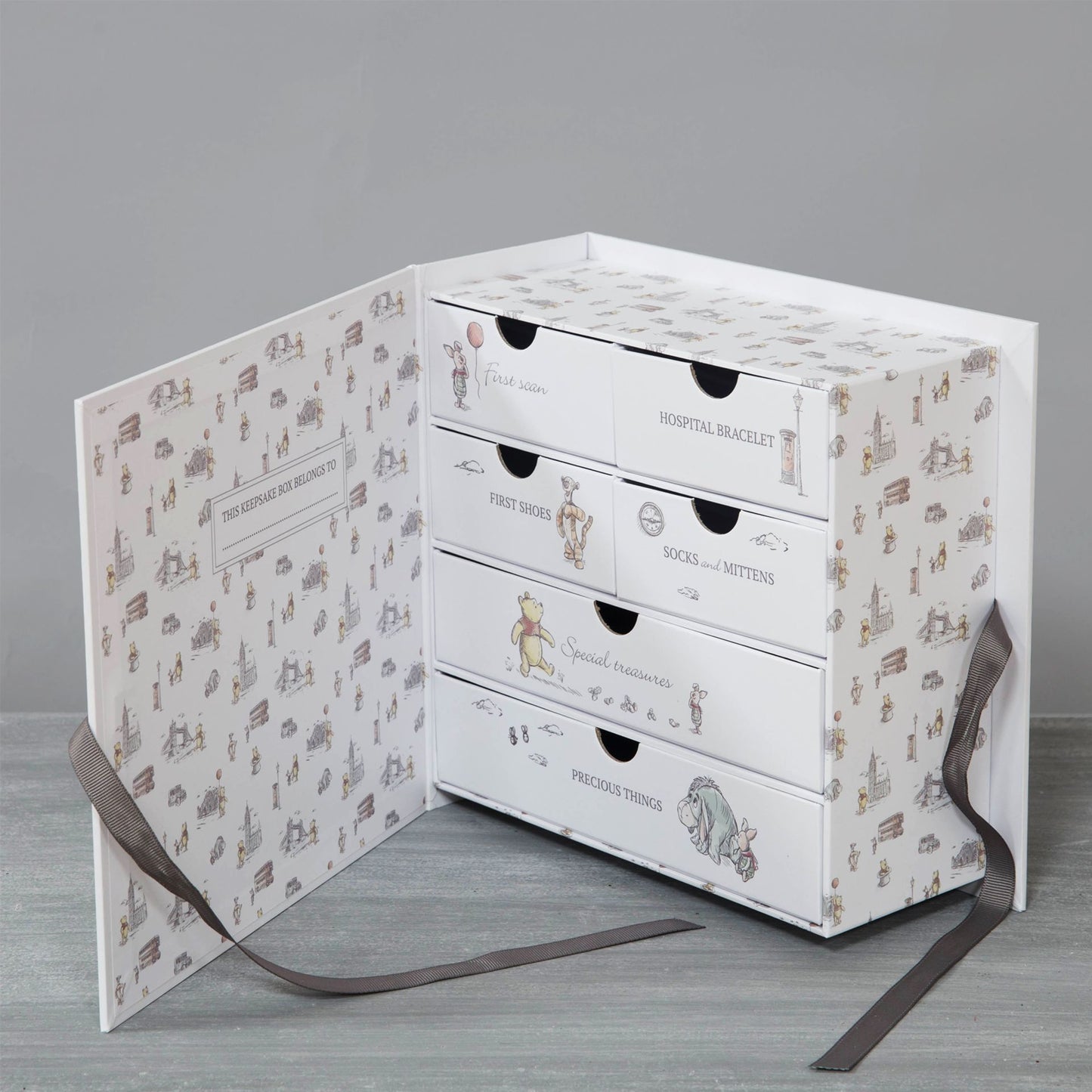 Winnie the Pooh - Memories Keepsake Box