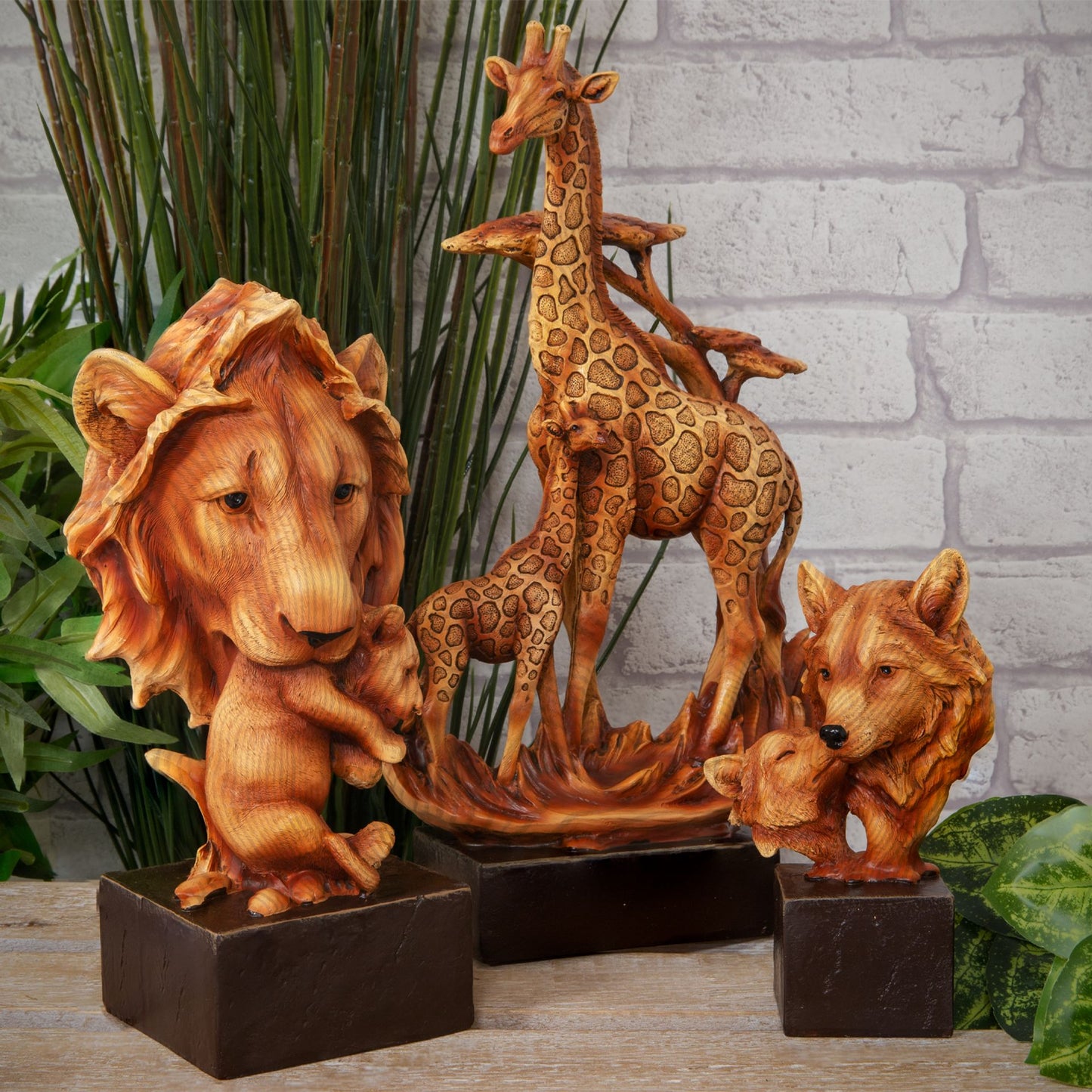 Naturecraft Eagles Wood Effect Resin Figurine