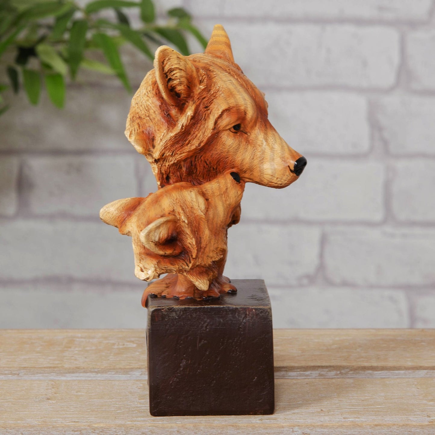 Naturecraft Wolves Wood Effect Resin Figurine