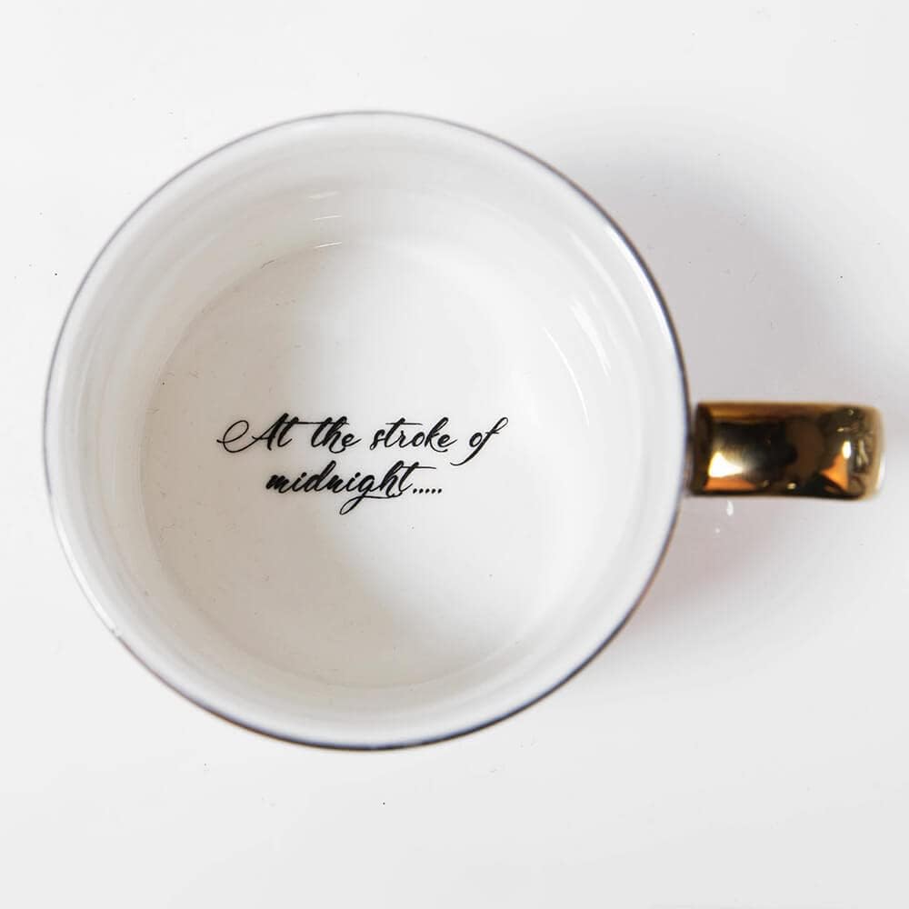Looking into the Mug 'at the stroke of Midnight