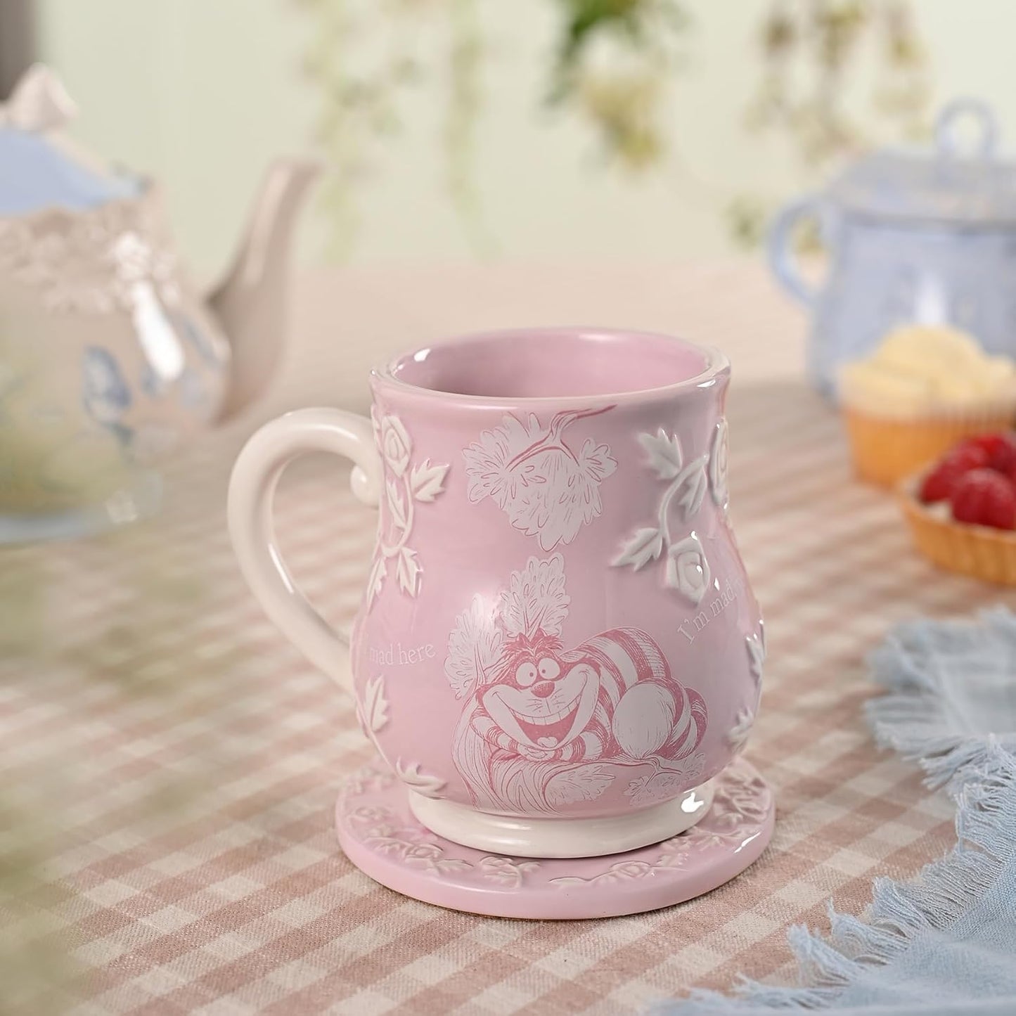 Alice in Wonderland Cheshire Cat Mug - Pink