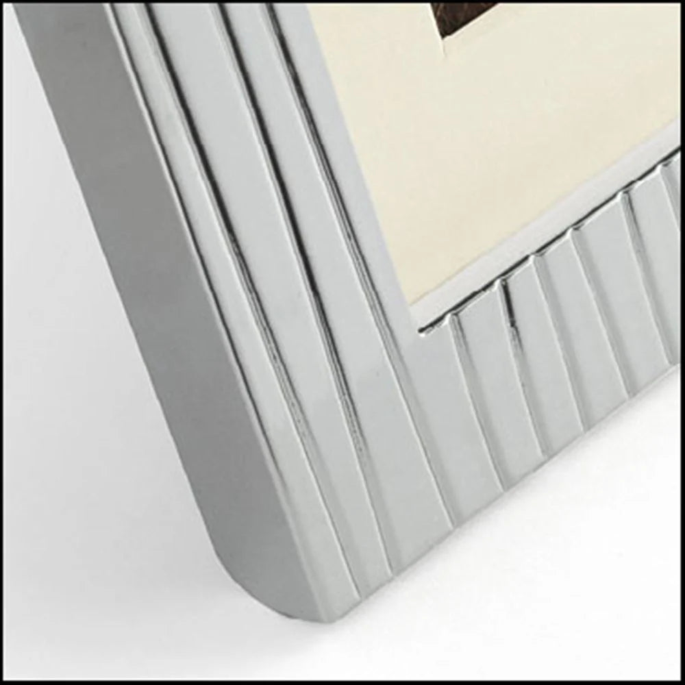 Paxi 7x5 Silver Stripe Photo Frame