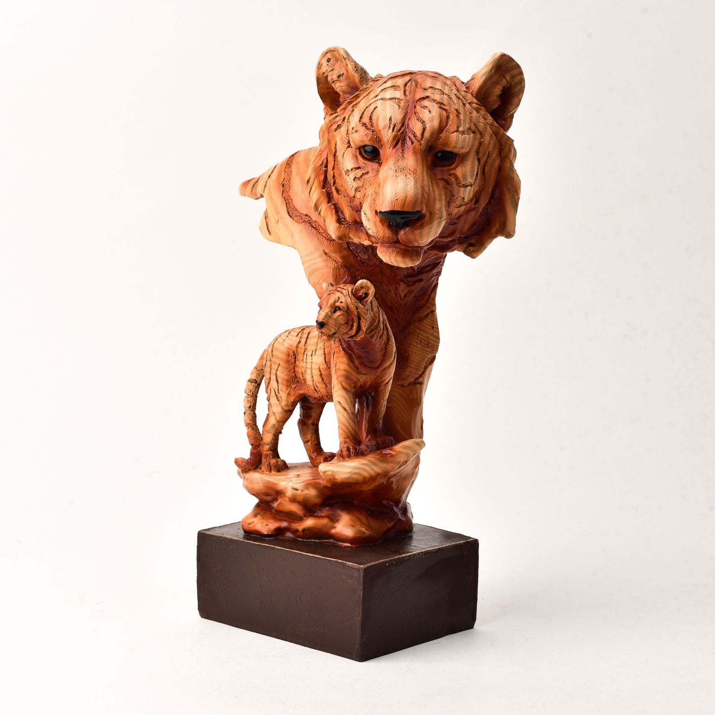 Naturecraft Tiger Head With Cub Wood Effect Resin Figurine